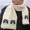 Echarpe Irlandaise, 100% Laine Merinos, Ecru avec Trèfle vert