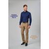 Chemise Homme, Marine portée avec Pantalon beige